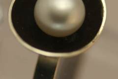 Freshwater pearl and Sterling Silver ring